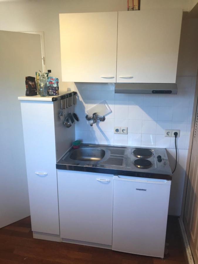 First Floor With Bedroom Bathroom Kitchen Office In Villa Near Tue And Centre Эйндховен Экстерьер фото